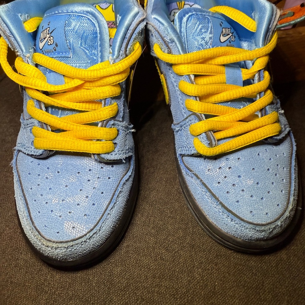 The Powerpuff Girls x Nike Dunk
Low Pro SB QS PS 'Bubbles'